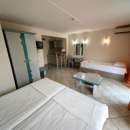 Hotel Iskar & Aquapark Slantchev Briag Extérieur photo