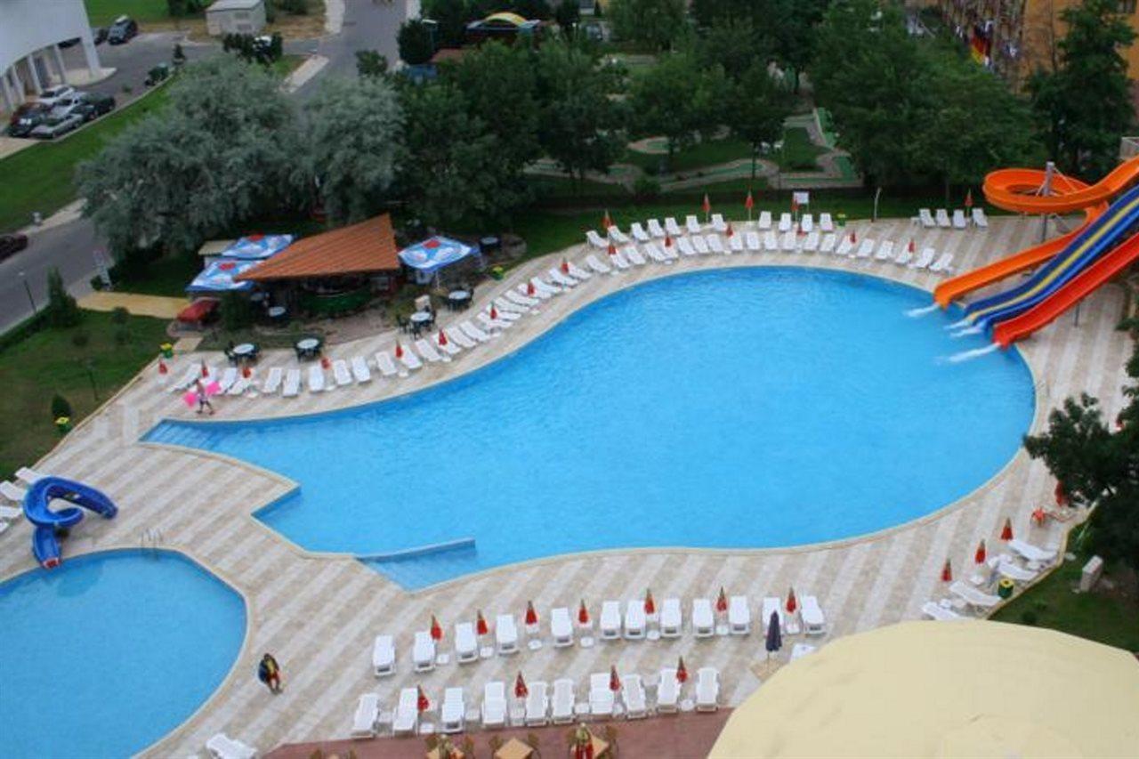 Hotel Iskar & Aquapark Slantchev Briag Extérieur photo