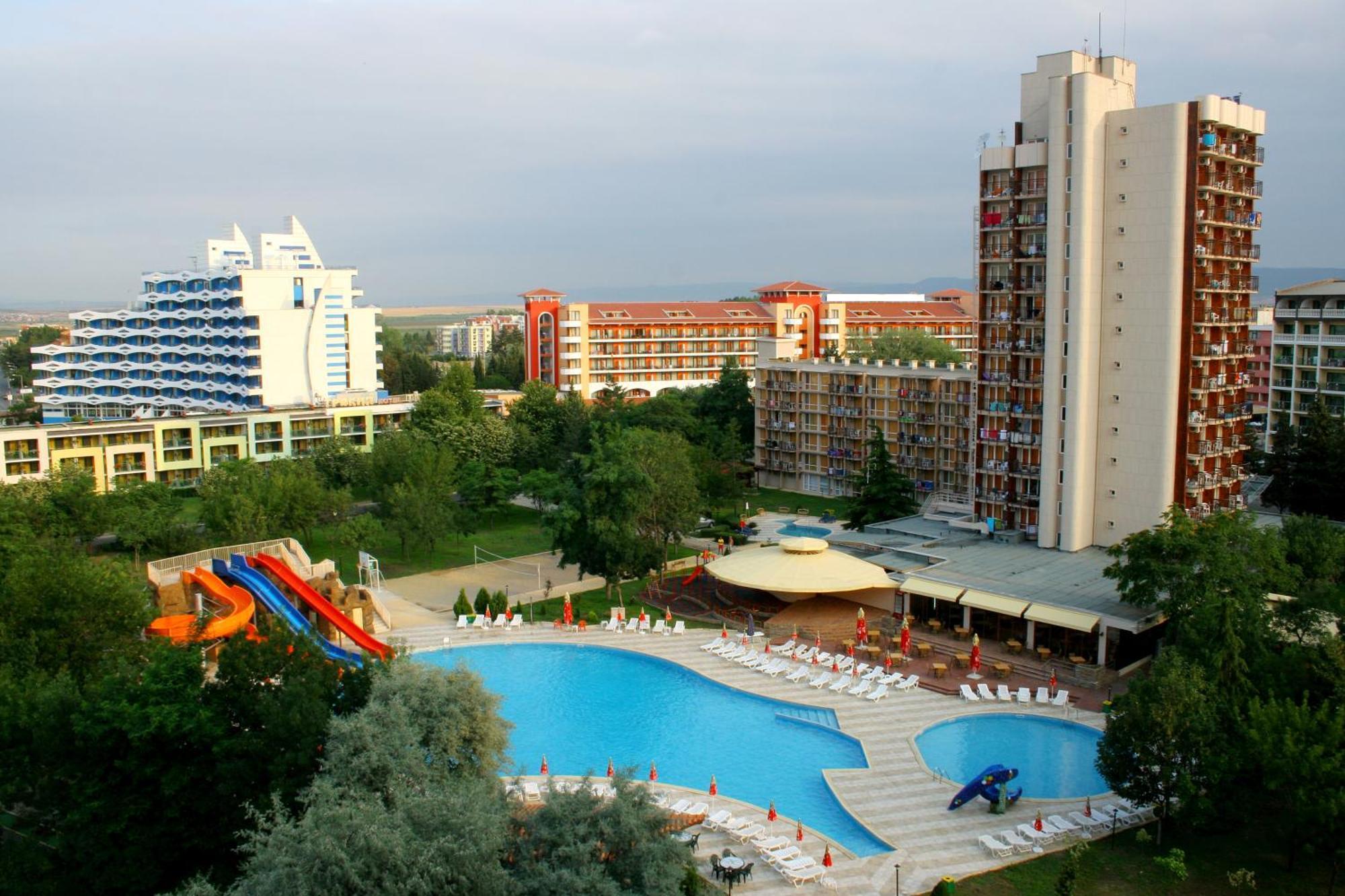 Hotel Iskar & Aquapark Slantchev Briag Extérieur photo