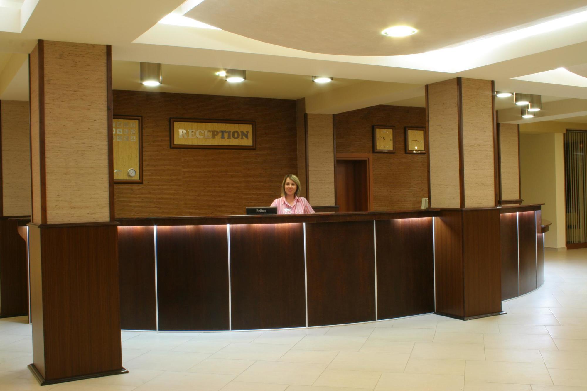 Hotel Iskar & Aquapark Slantchev Briag Extérieur photo