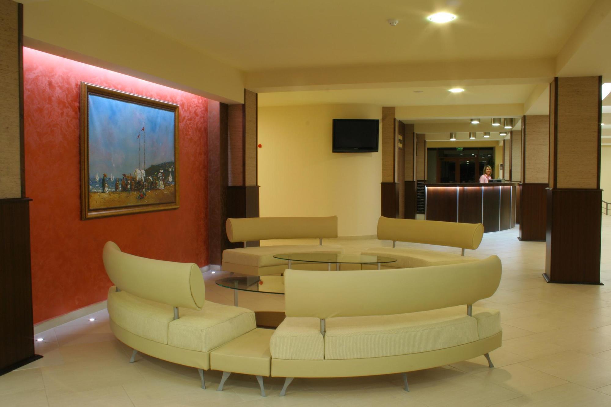 Hotel Iskar & Aquapark Slantchev Briag Extérieur photo