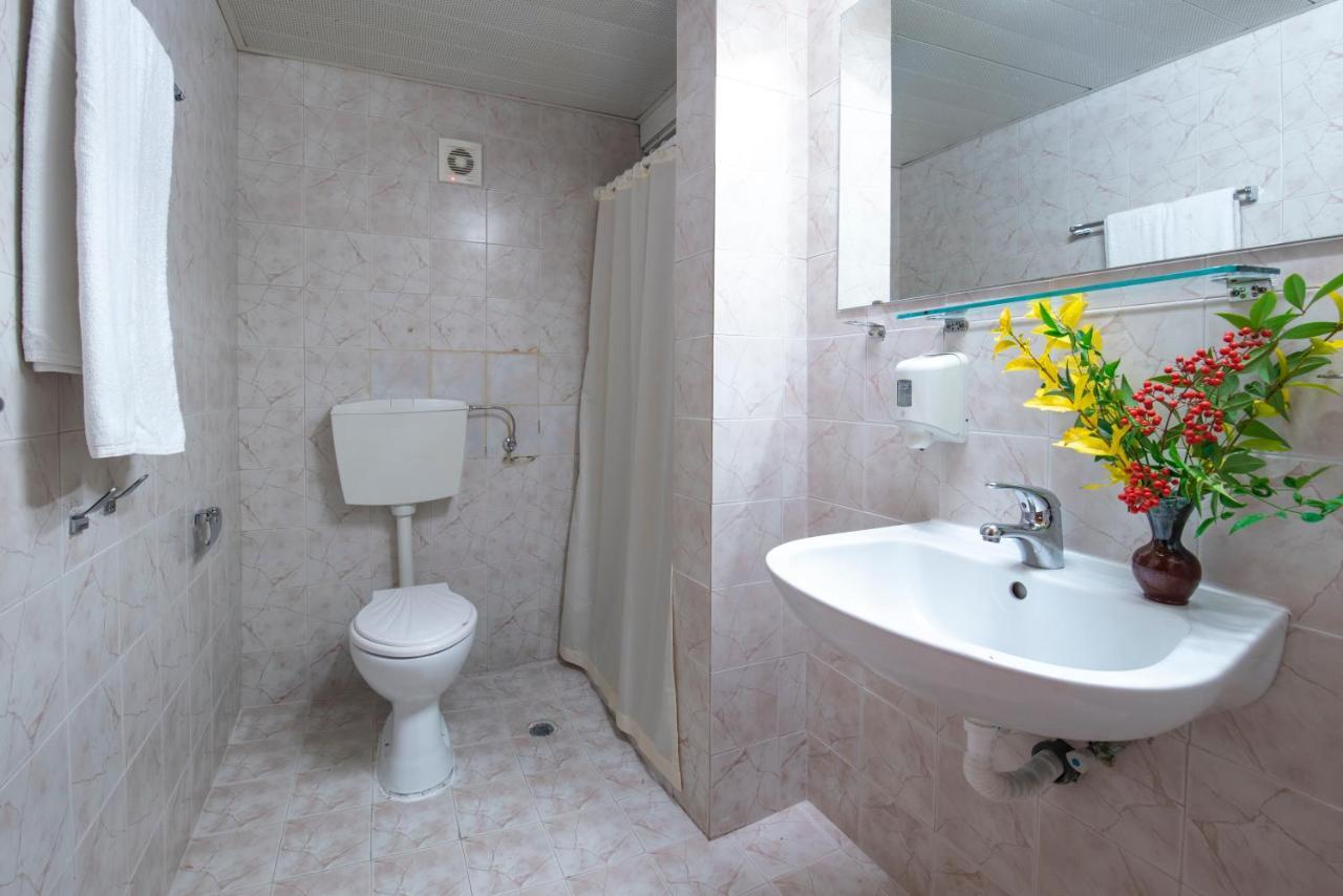 Hotel Iskar & Aquapark Slantchev Briag Extérieur photo